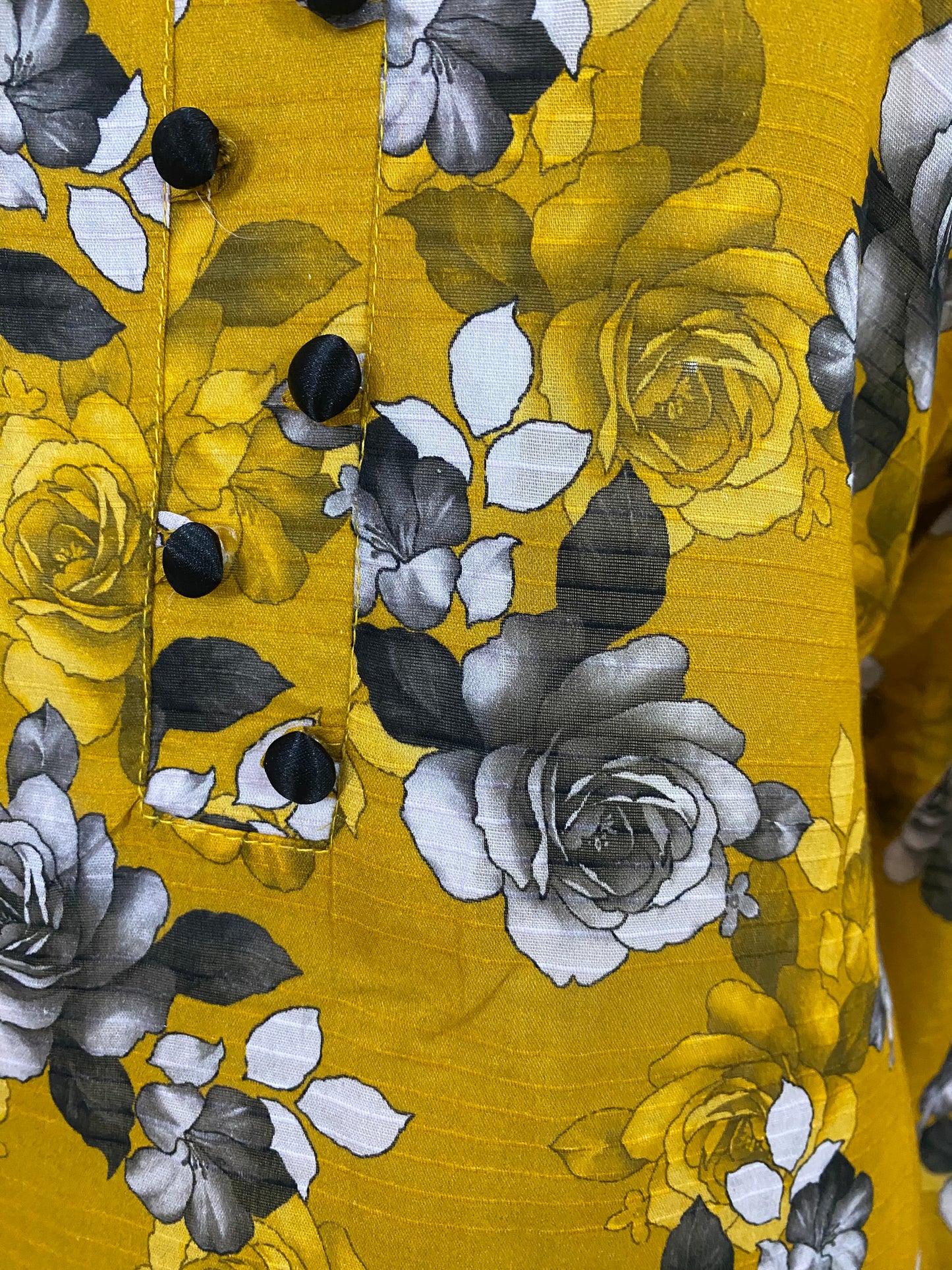 floral stitched 2-piece lawn suit for women – summer ready-to-wear by R&M Textile