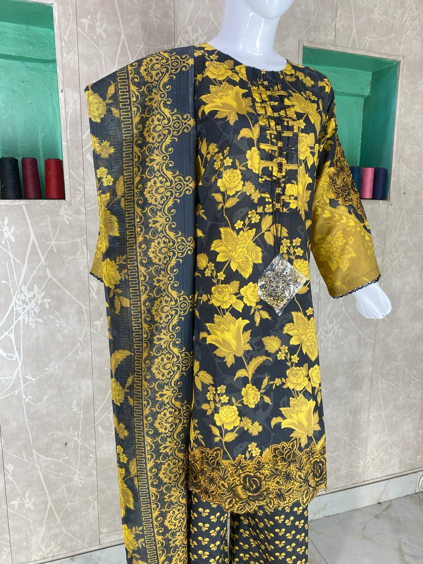 3PC Stitched Lawn Suit – Embroidered Sleeves & Daman | Fancy Tassel Neck Design